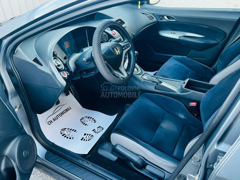 Honda Civic 1.8 TOOOP CH