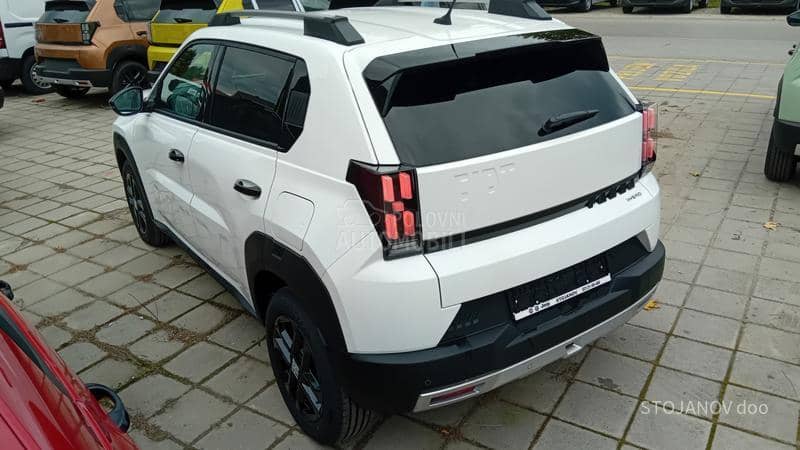 Fiat Grande Panda HYBRID ICON/ STIL