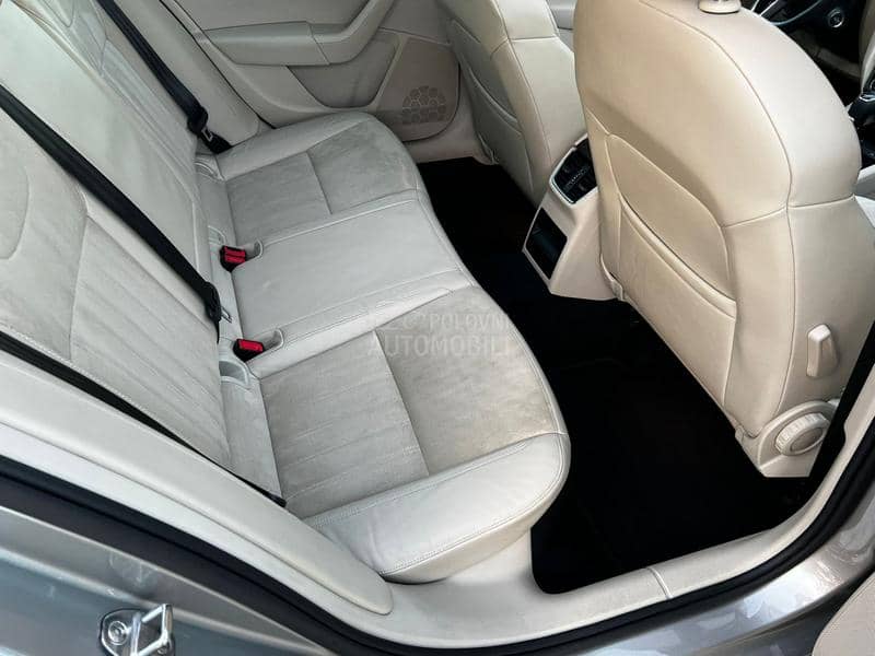 Škoda Octavia 1.6TDI DSG STYLE