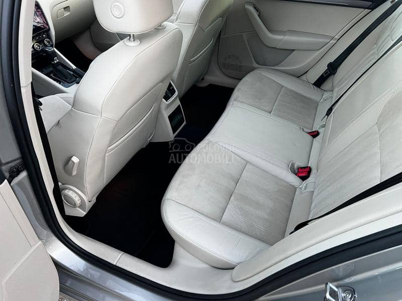 Škoda Octavia 1.6TDI DSG STYLE
