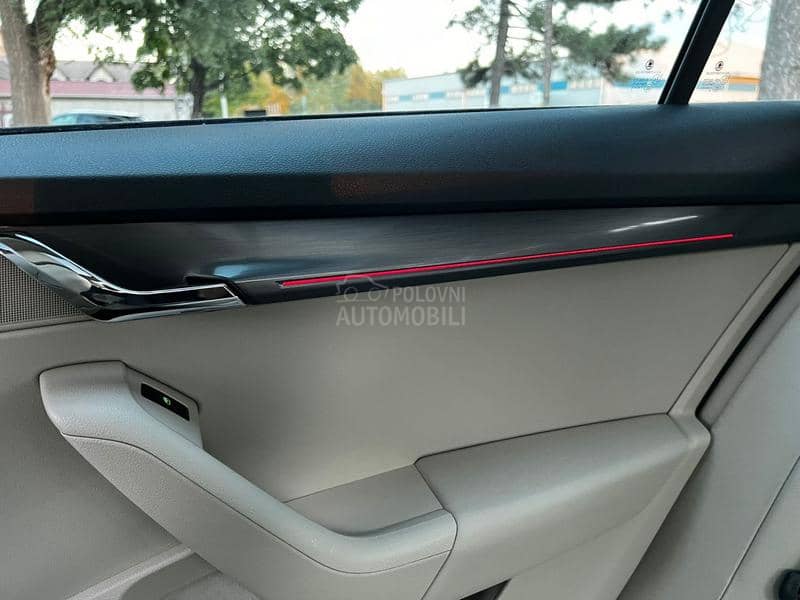 Škoda Octavia 1.6TDI DSG STYLE