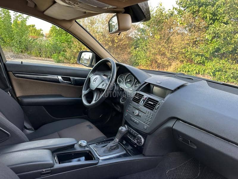 Mercedes Benz C 200 