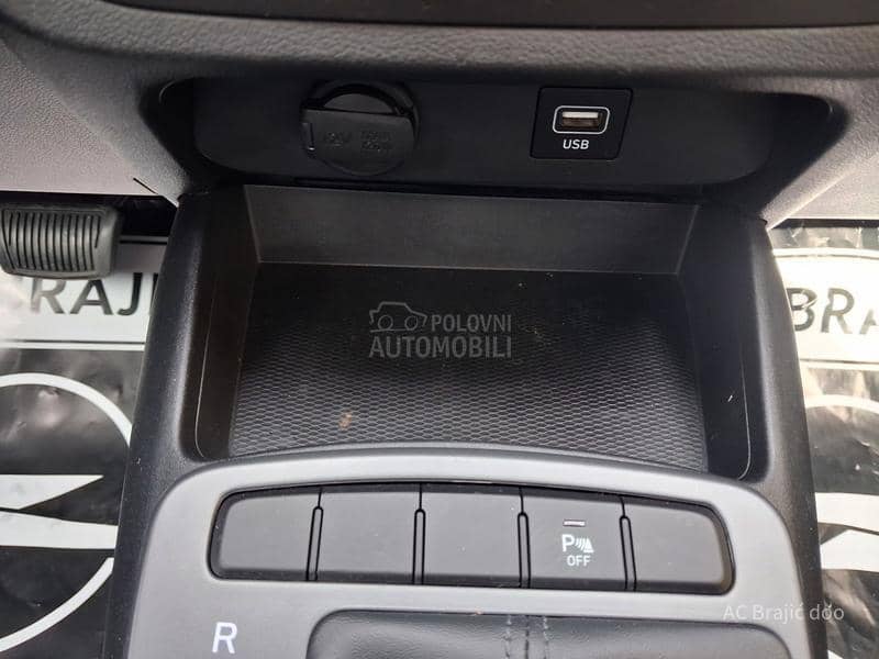 Hyundai i10 1.0 67HP AT