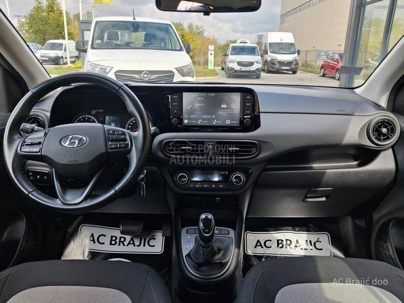 Hyundai i10 1.0 67HP AT