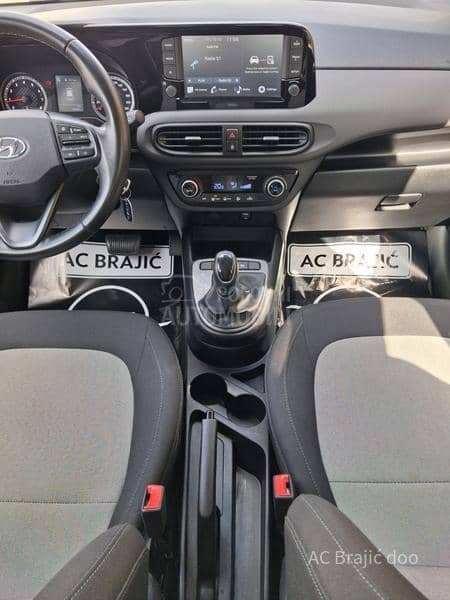 Hyundai i10 1.0 67HP AT