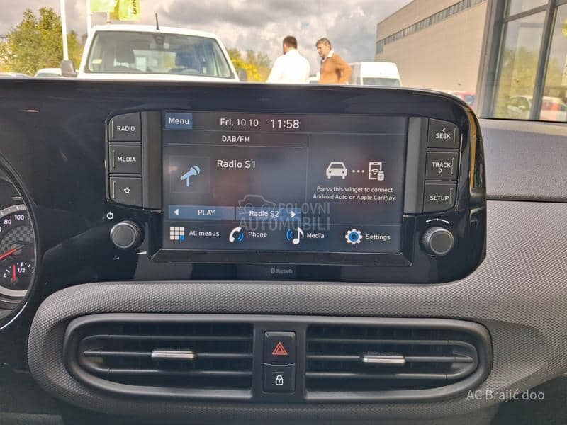 Hyundai i10 1.0 67HP AT