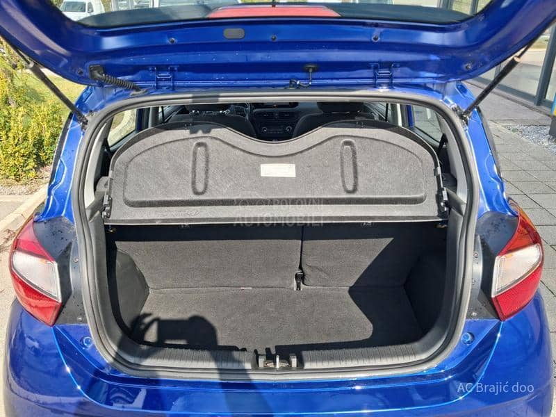 Hyundai i10 1.0 67HP AT