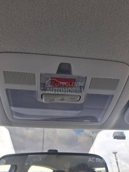 Hyundai i10 1.0 67HP AT