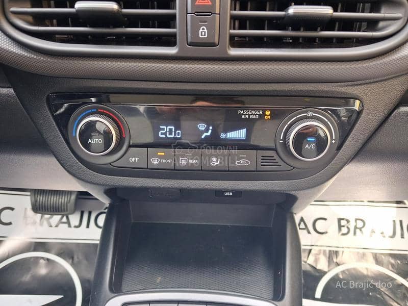 Hyundai i10 1.0 67HP AT