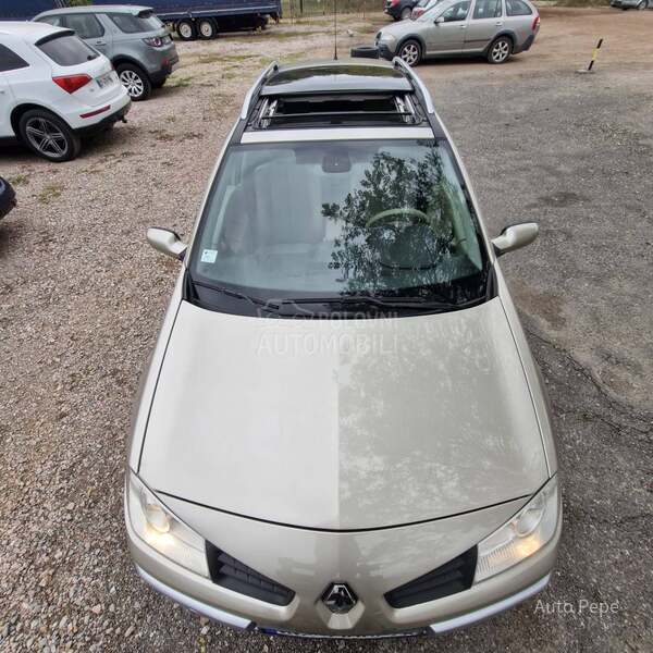 Renault Megane 1.9 DCI 130