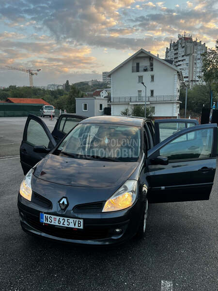 Renault Clio 1.4