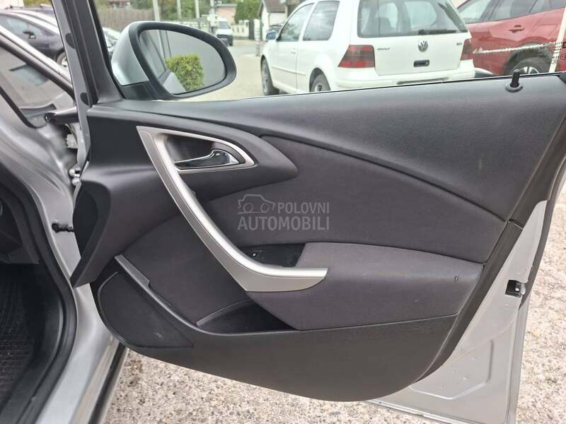 Opel Astra J 1.7CDTI,REG.VLAS.