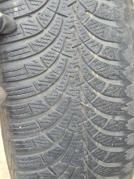 Goodyear 205/55 R16 Zimska