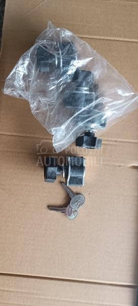 Prednji kofer za kvadove