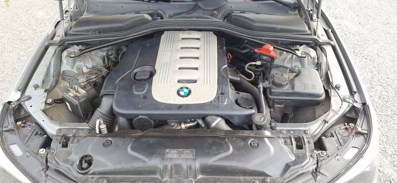 BMW 525 REG.