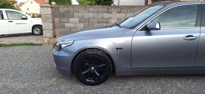 BMW 525 REG.