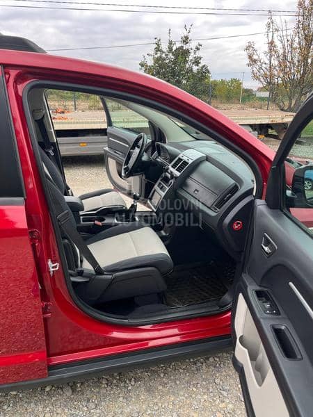Dodge Journey 