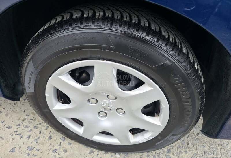 Peugeot 308 1.6 HDI P.A.N.O.R.A