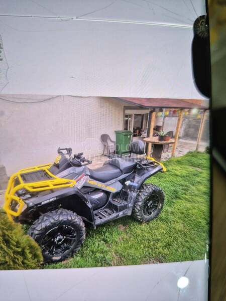 Can-Am Outlender