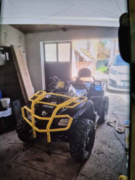 Can-Am Outlender
