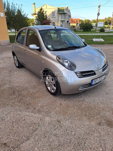 Nissan Micra 