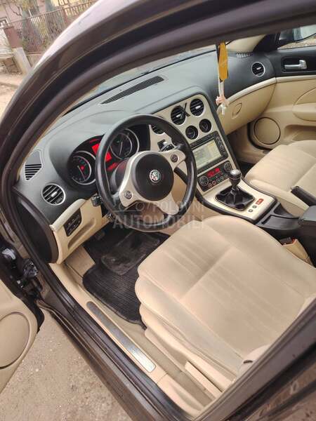 Alfa Romeo 159 159