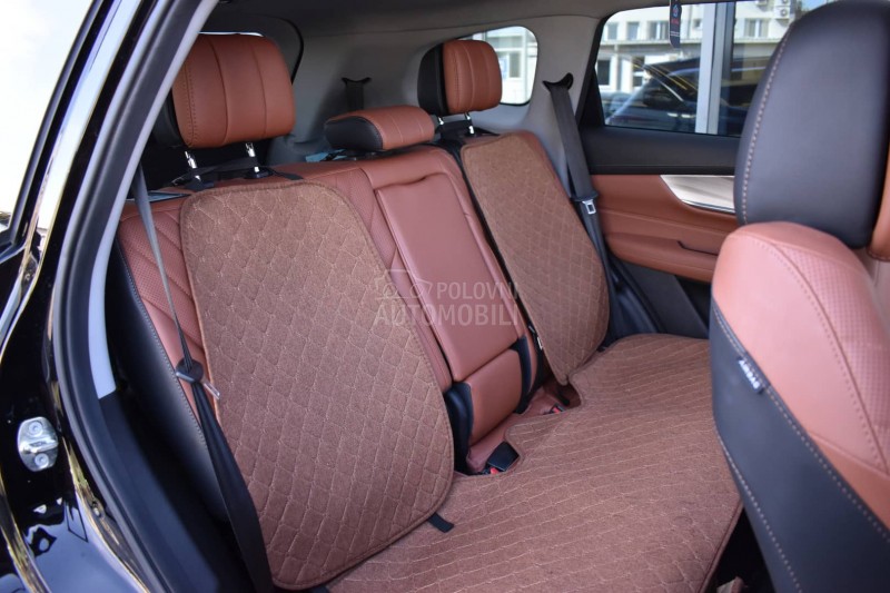 Chery Tiggo 8 1.6 T-GDI NOBLE