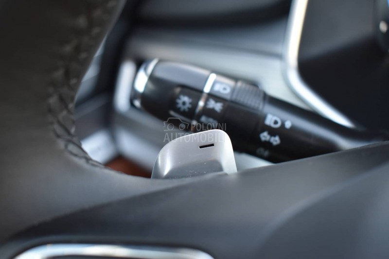 Chery Tiggo 8 1.6 T-GDI NOBLE