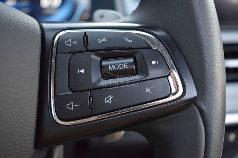 Chery Tiggo 8 1.6 T-GDI NOBLE