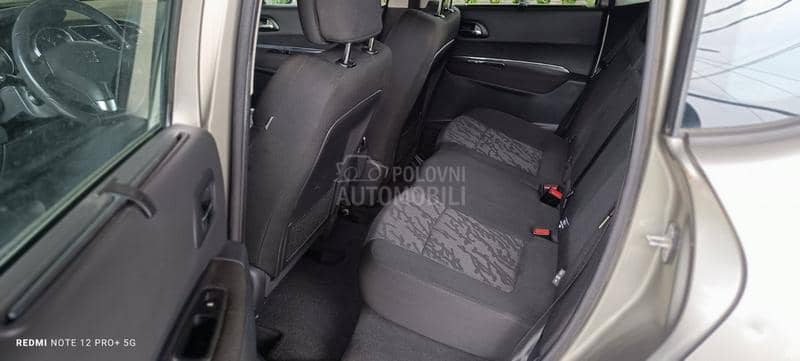 Peugeot 3008 1.6 HDI