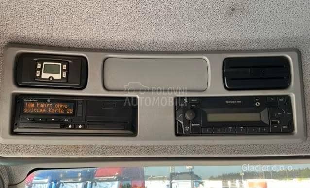 Mercedes Benz 1221 / 7.3m / LIFT