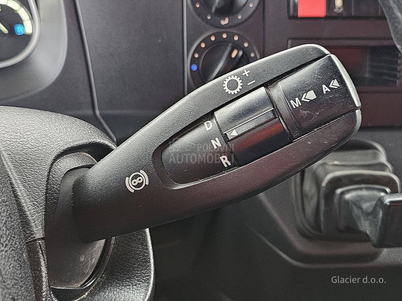 Mercedes Benz 1221 / 7.3m / LIFT