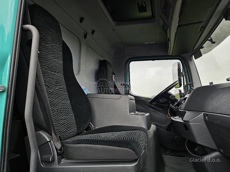 Mercedes Benz 1221 / 7.3m / LIFT