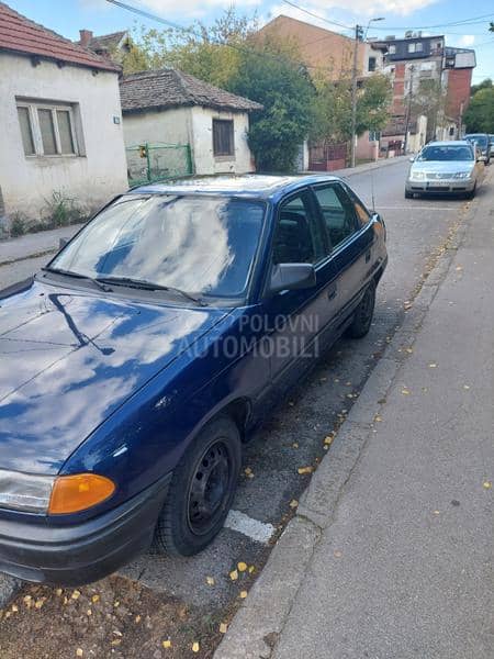 Opel Astra F 