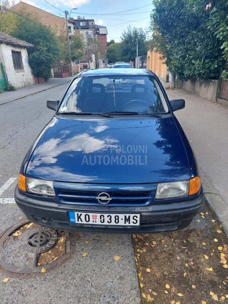 Opel Astra F 