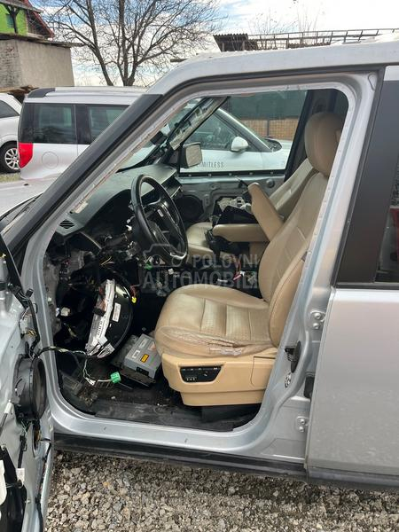 Land Rover Discovery 2006. god. -  kompletan auto u delovima