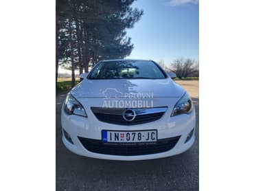 Opel Astra J 2.0 SPORT