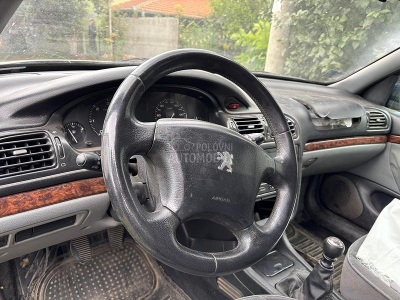 Peugeot 406 