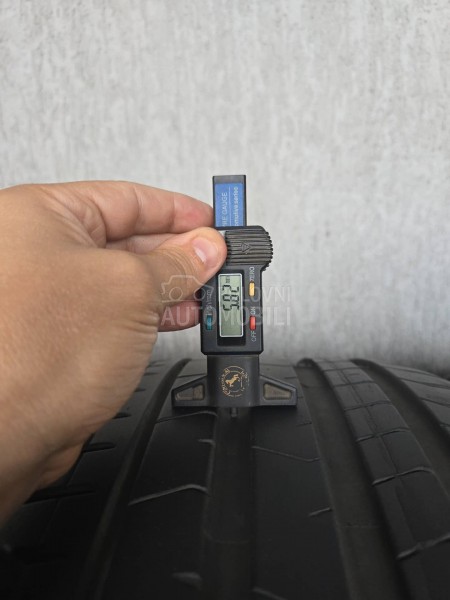 Pirelli 315/30 R22 Letnja