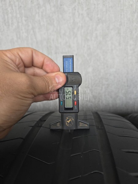 Pirelli 315/30 R22 Letnja