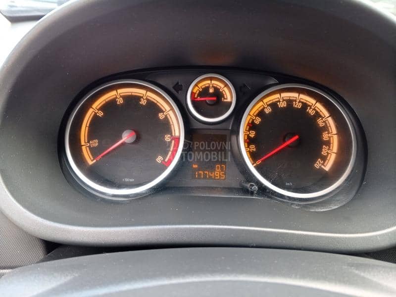 Opel Corsa D 1.3 cdti