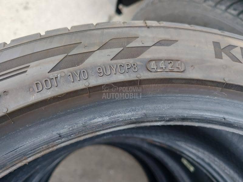 Kumho 215/45 R18 Letnja