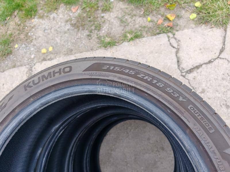 Kumho 215/45 R18 Letnja