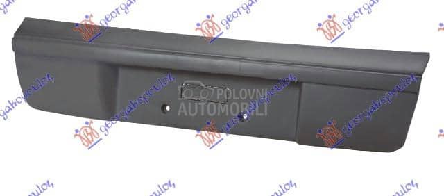 ZADNJI BRANIK GORNJI...