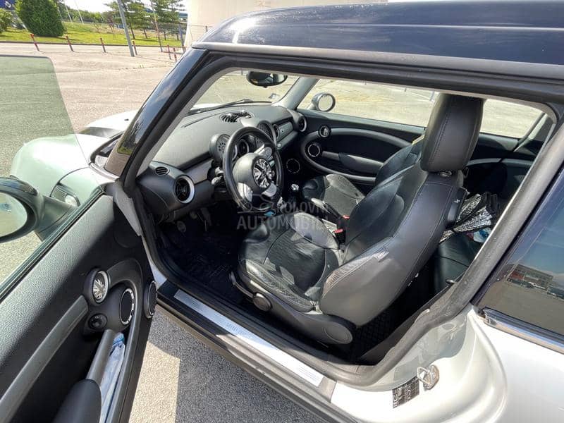 MINI Clubman 1.6 D REG