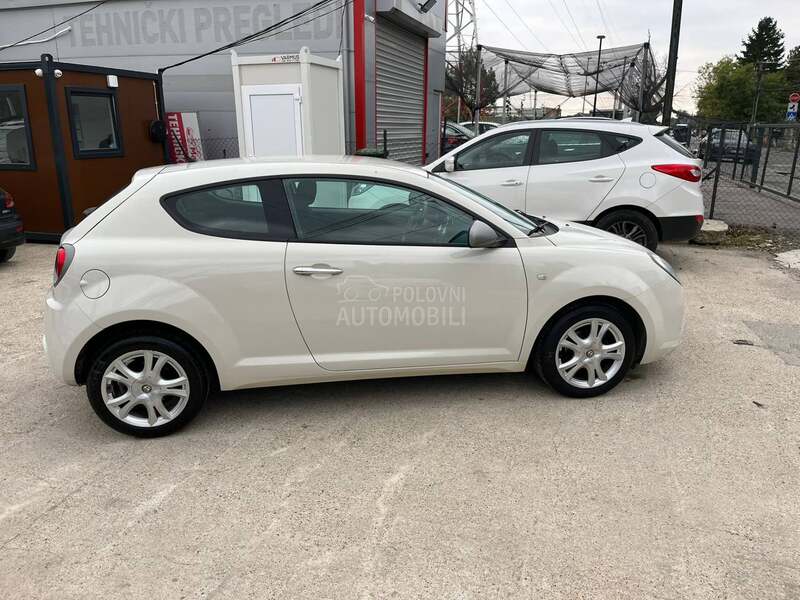 Alfa Romeo MiTo 