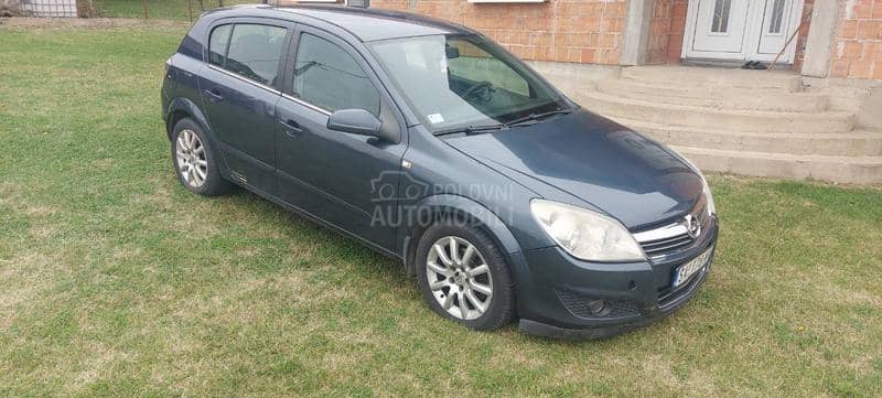 Opel Astra H 1,7