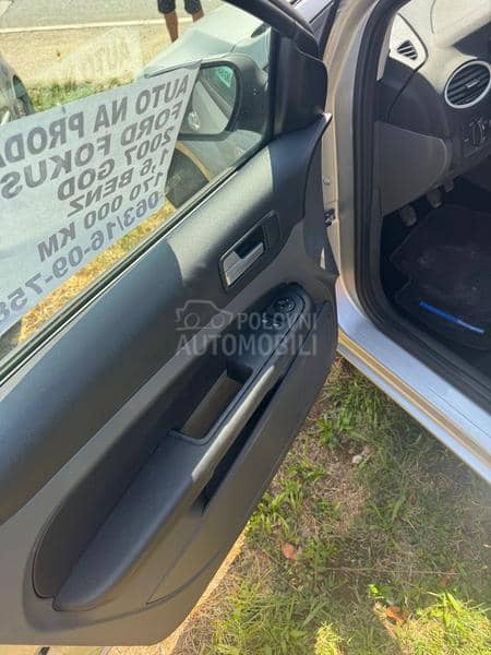 Ford Focus 