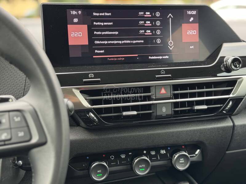 Citroen C4 SHINE LED/AUT/KAM