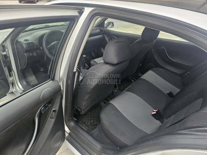Seat Leon 1.9tdi POGLEDAJTE